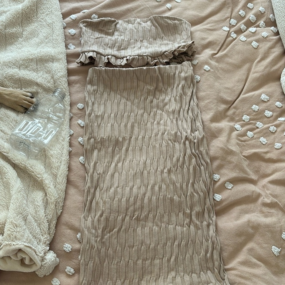 Zara two-piece nude set - medium
